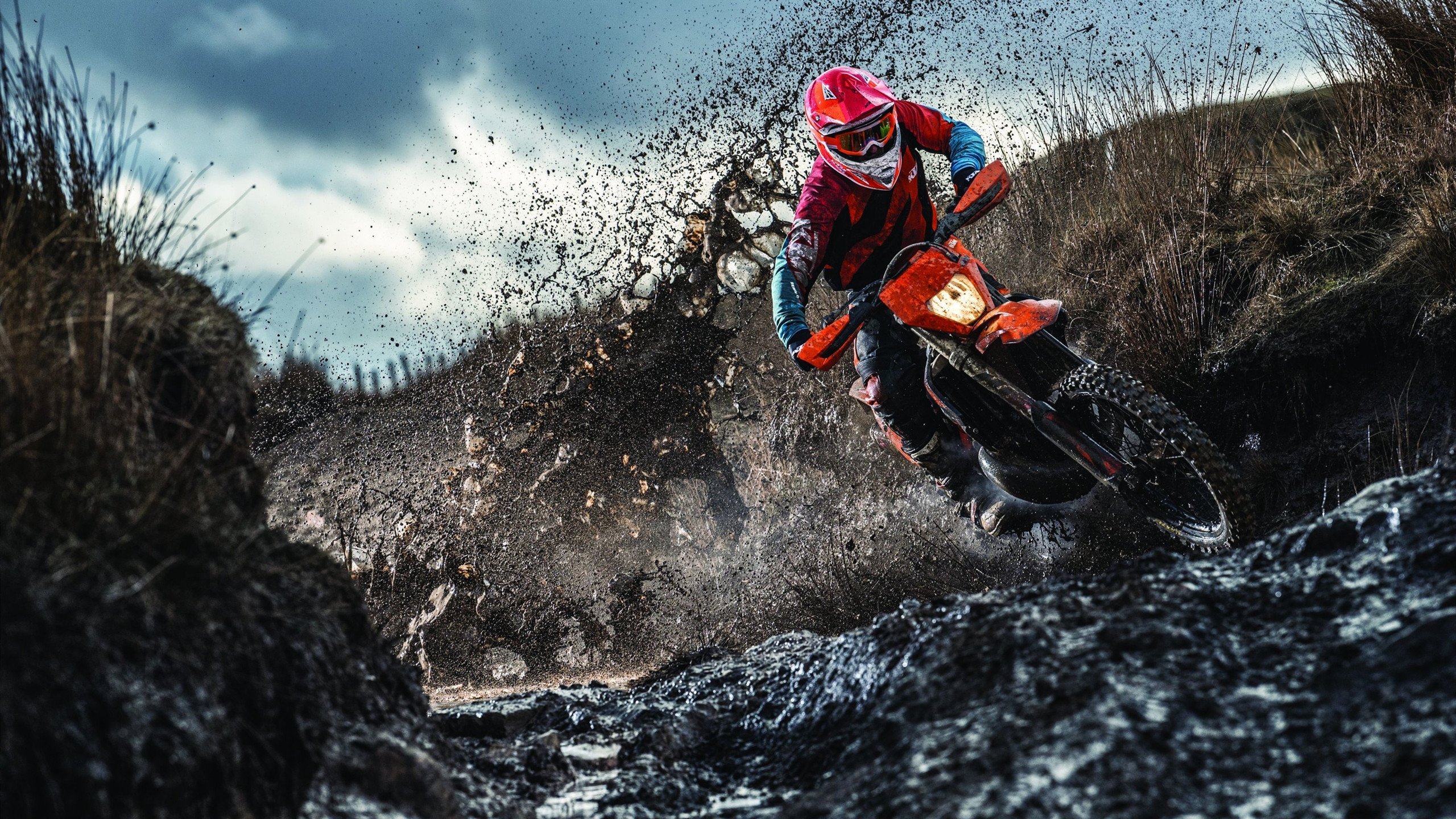 姆巴佩铁蹄踏碎潘帕斯，库尔图瓦只手擎天定江山