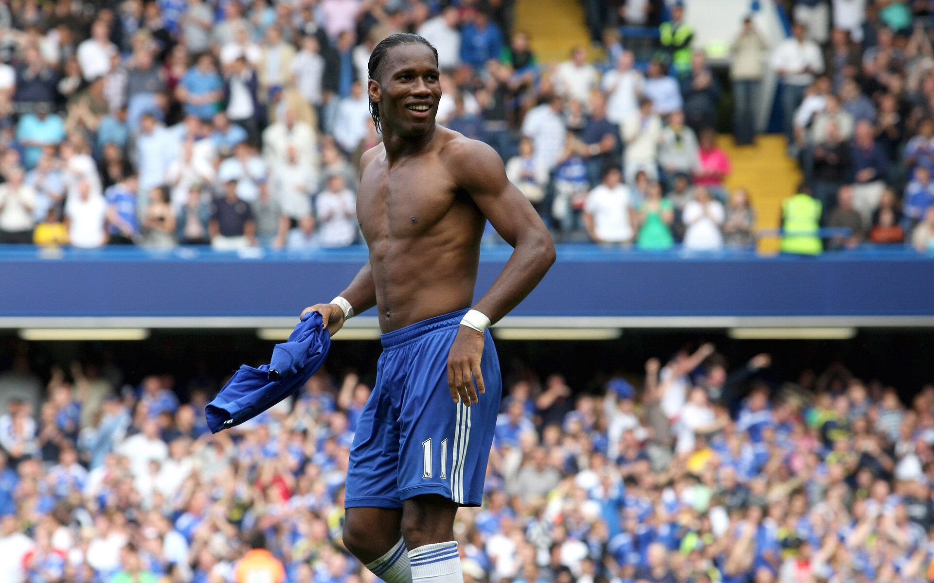 欧冠半决赛之夜，本泽马用实力证明自己